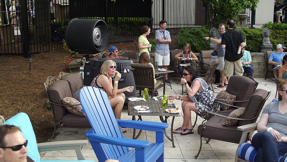 Atlanta Cool Zone is the leading Power Breezer to amusement parks, equestrian centers, restaurants, concert venues, theme parks Atlanta Cool Zone is the leading Power Breezer to amusement parks, equestrian centers, restaurants, concert venues, theme parks